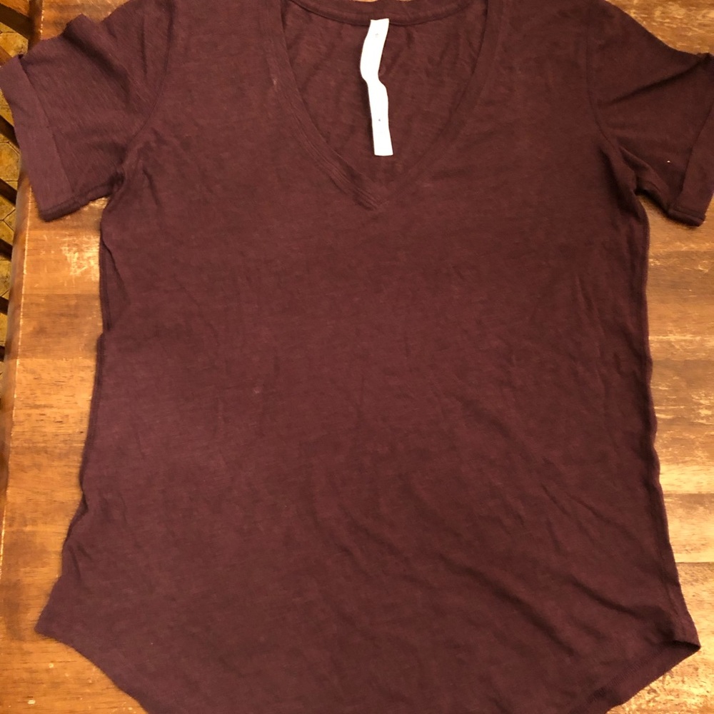 lululemon athletica Burgundy Short Sleeve Tee